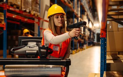 5 Ways To Save Time & Money Managing Your Warehouse Inventory